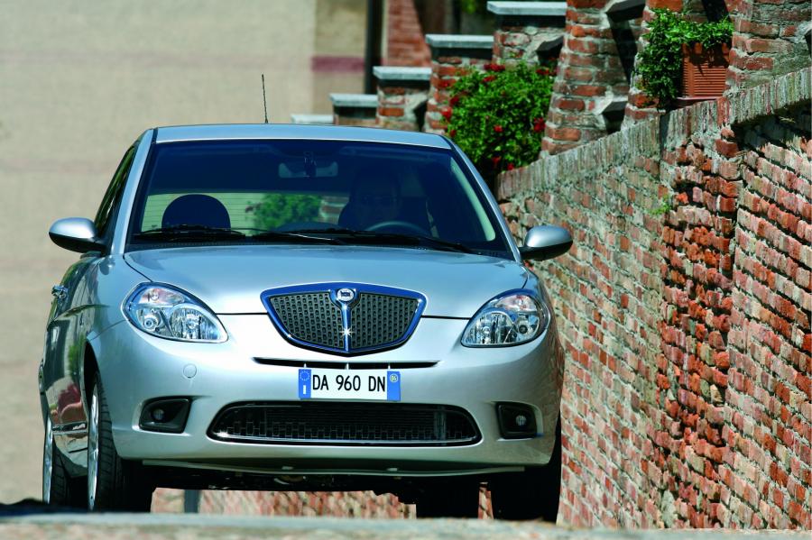  Lancia Ypsilon 2007 года  (фото 14 из 49)